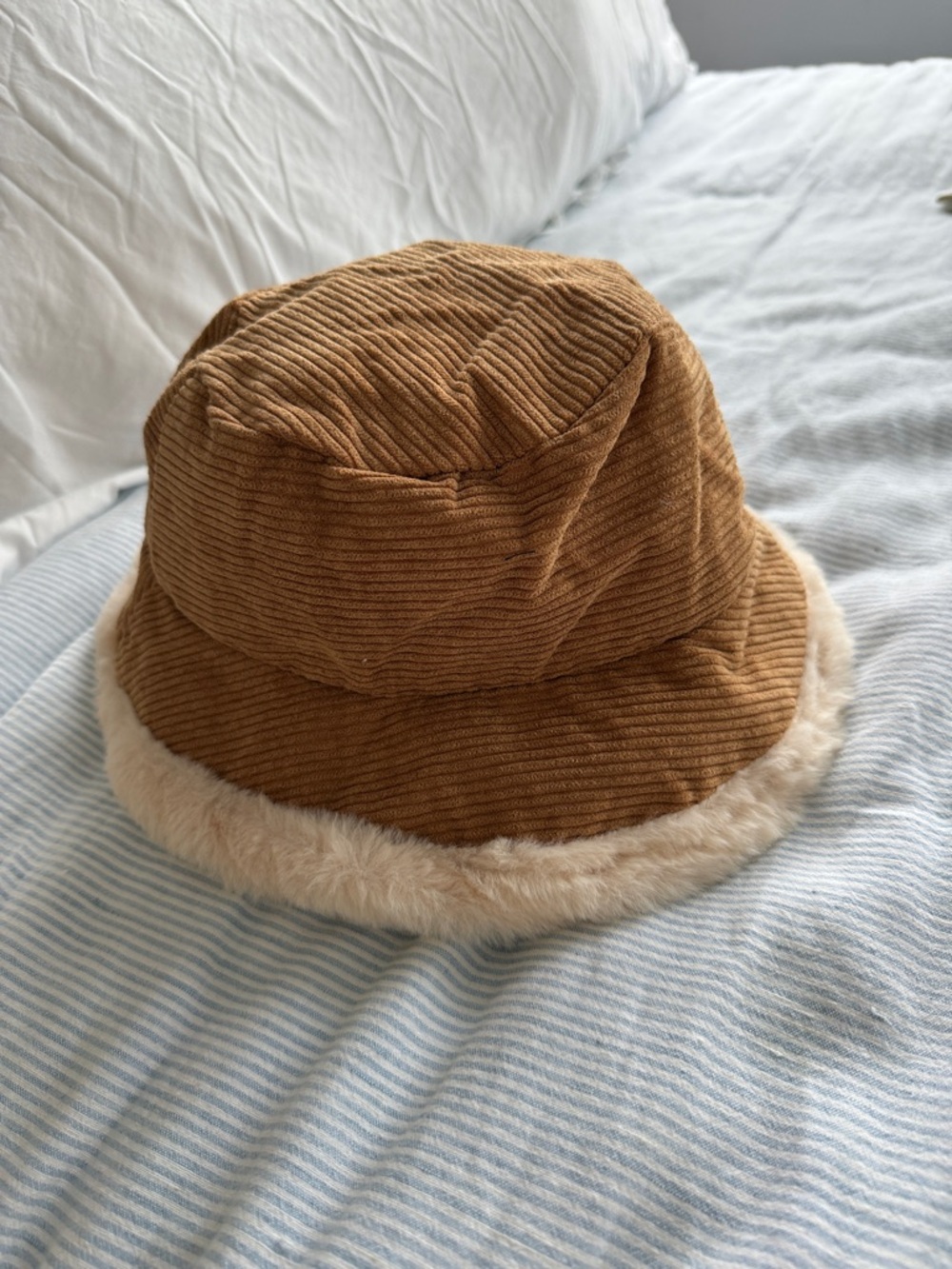 Coco + Carmen Plush Faux Fur Bucket Hat - Beige